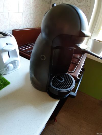 Лот: 13795510. Фото: 1. Капсульная кофеварка Nescafe Dolce... Чайники, кофемашины, кулеры