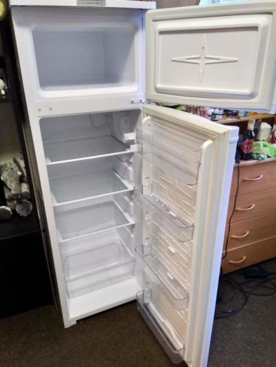 Лот: 11486103. Фото: 1. холодильник. Холодильники, морозильные камеры