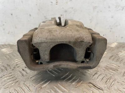 Лот: 24694177. Фото: 1. суппорт тормозной Opel Astra L48. Тормозная система