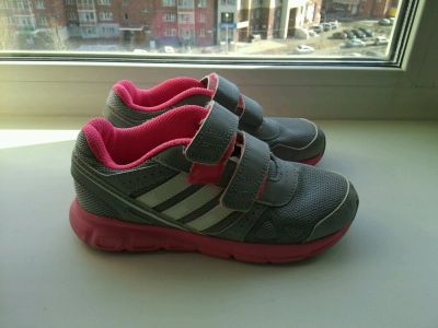 Лот: 9225516. Фото: 1. Кроссовки для девочки. Adidas... Кеды, кроссовки