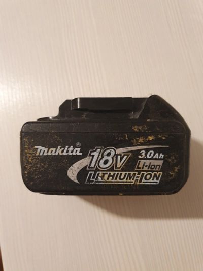 Лот: 17896559. Фото: 1. Аккумулятор Makita BL1830 18V... Электроинструмент