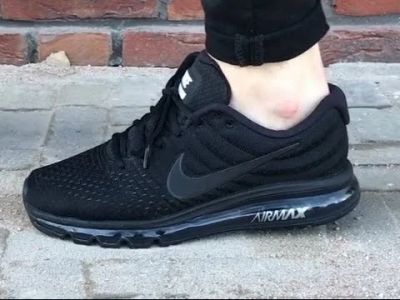 Лот: 11273481. Фото: 1. Nike air max 2017 black 40-45. Кеды, кроссовки, слипоны