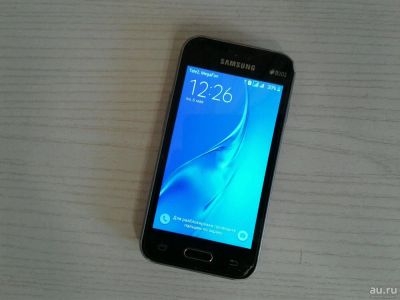 Лот: 13697135. Фото: 1. Смартфон Samsung J1 mini (две... Смартфоны