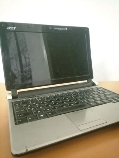 Лот: 10864234. Фото: 1. Нетбук ноутбук Acer Aspire One... Ноутбуки