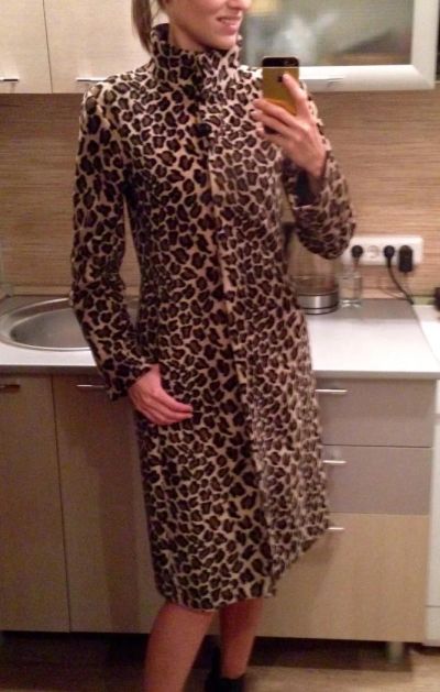 Лот: 8220840. Фото: 1. Пальто Zara 44 р-р. Верхняя одежда
