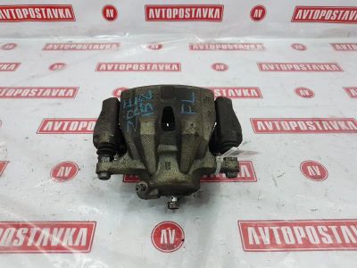 Лот: 20903856. Фото: 1. Суппорт тормозной Toyota Auris... Тормозная система