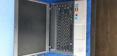 Лот: 14672415. Фото: 1. Ноутбук Samsung np355v. Ноутбуки
