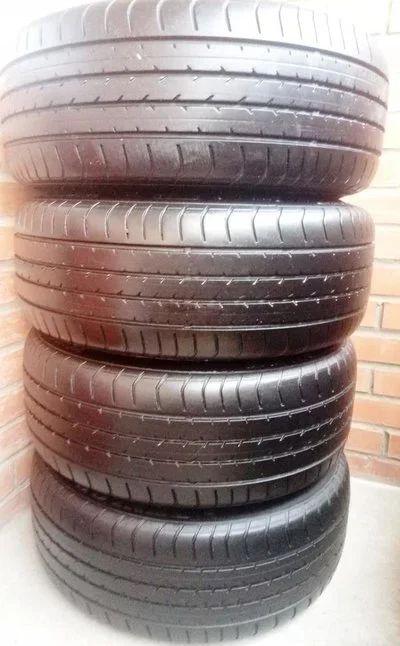 Лот: 11589552. Фото: 1. Шины dunlop 225/45 r18. Шины