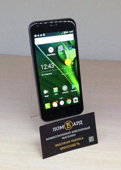 Лот: 11951445. Фото: 1. Смартфон Acer Liquid Z6 8 Гб... Смартфоны
