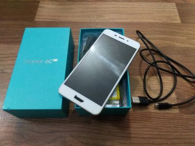 Лот: 17891099. Фото: 1. Honor 6C Pro / 8 ядер / 32гб... Смартфоны