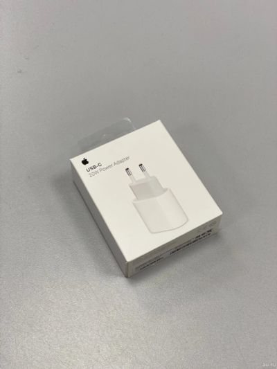 Лот: 17027419. Фото: 1. Сетевое зарядное Apple USB-C 20W... Зарядные устройства, блоки питания, адаптеры сетевые для смартфонов