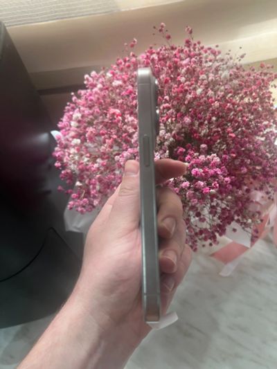 Лот: 25406654. Фото: 1. iPhone 15 Pro 256gb. Смартфоны