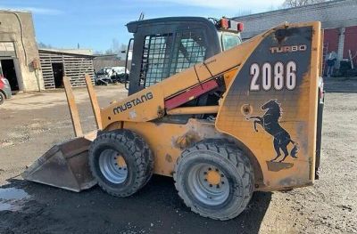 Лот: 20757175. Фото: 1. Мини-погрузчик Mustang 2086. Bobcat... Грузовики, автобусы, спецтехника