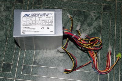 Лот: 3627756. Фото: 1. Блок питания JNC LC-300ATX P4... Корпуса, блоки питания