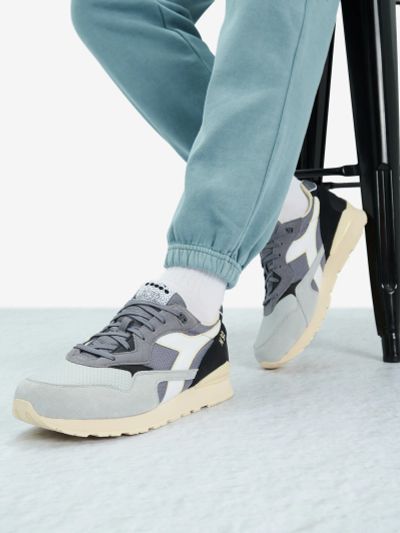Лот: 24288002. Фото: 1. Кроссовки мужские Diadora N.92... Кеды, кроссовки, слипоны