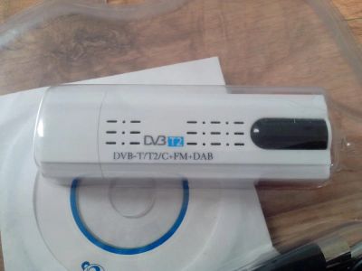 Лот: 4708782. Фото: 1. USB DVB-T2 ТВ-тюнер FM-приемник. ТВ-тюнеры и карты захвата