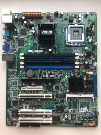 Лот: 18979614. Фото: 1. MB ASUS P5BV-E (Intel 3210). Материнские платы