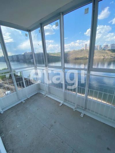 Лот: 25298536. Фото: 1. 2-комн. квартира , Красноярск... Квартиры, студии
