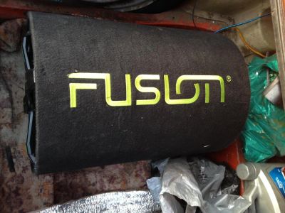 Лот: 5347740. Фото: 1. Сабвуфер Fusion FBS-AT120. Сабвуферы