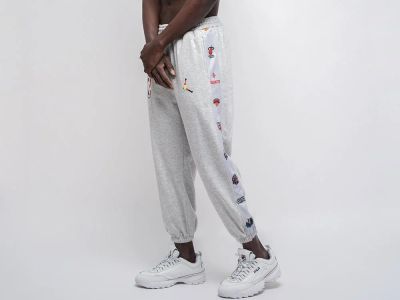 Лот: 18945710. Фото: 1. Брюки спортивные Nike Air Jordan... Брюки, джинсы, шорты