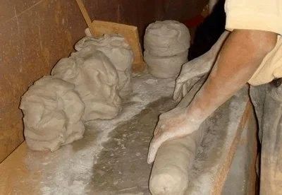 Лот: 16424839. Фото: 1. Куплю глину и глазурь для гончарных... Керамика