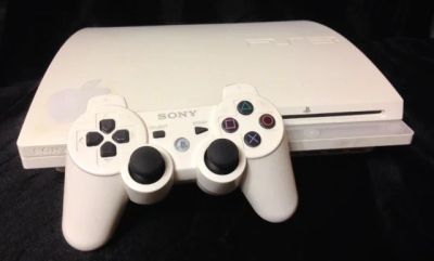 Лот: 5342330. Фото: 1. Белая Sony Playstation 3 (PS3... Игровые приставки, консоли