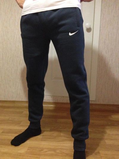 Лот: 3368555. Фото: 1. Штаны Nike Серые. Брюки, джинсы, шорты