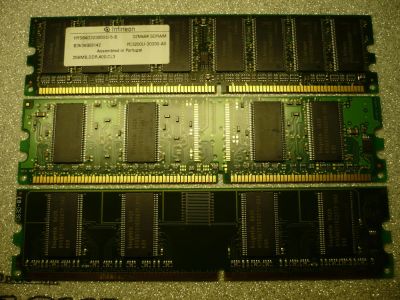 Лот: 4687626. Фото: 1. Hynix&Infineon 256MB DDR400MHz... Оперативная память