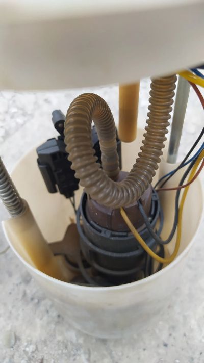 Лот: 19458364. Фото: 1. Топливный насос (читаем описание... Топливная система