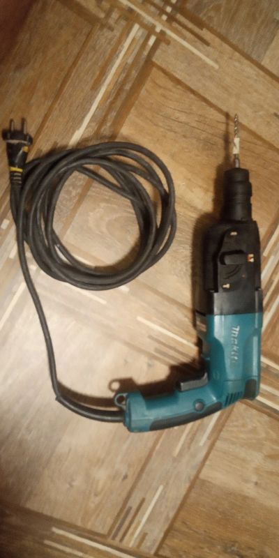 Лот: 15512749. Фото: 1. Перфоратор Makita оригинал. Электроинструмент