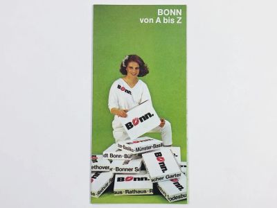Лот: 23281122. Фото: 1. Bonn von A bis Z (Бонн от А до... Карты и путеводители