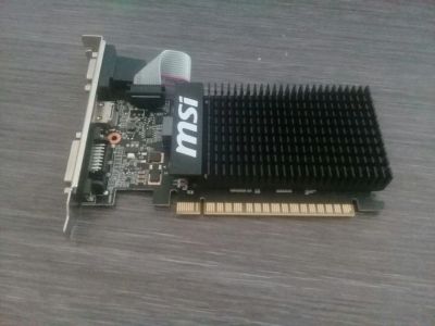 Лот: 16150710. Фото: 1. Видеокарта GT 710 1GD3H LP. Новая... Видеокарты