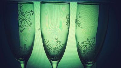Лот: 3913438. Фото: 1. Бокалы с гравировка Лилии (возможен... Кружки, стаканы, бокалы