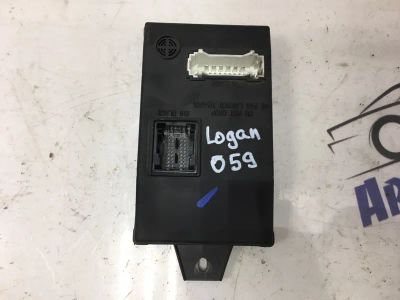 Лот: 21715964. Фото: 1. блок комфорта Renault Logan LS12. Двигатель и элементы двигателя