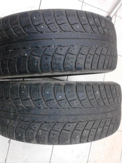 Лот: 3498554. Фото: 1. gislaved nord frost 5, пара. Шины