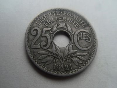 Лот: 10419044. Фото: 1. Франция 25 сантимов 1921. Европа