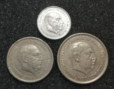Лот: 23307805. Фото: 1. Лот монет. Испания. Франсиско... Европа