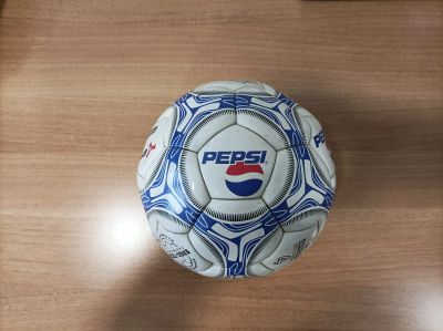Лот: 18601590. Фото: 1. Мяч коллекционный Pepsi. Другое (коллекционирование, моделизм)