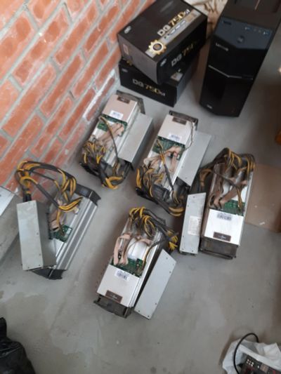 Лот: 16545014. Фото: 1. Asic Bitmain Antminer S9i 14.0T... Майнинг фермы, товары для майнинга