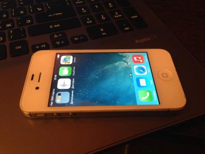 Лот: 3863251. Фото: 1. Apple iPhone 4S 32Gb. Смартфоны