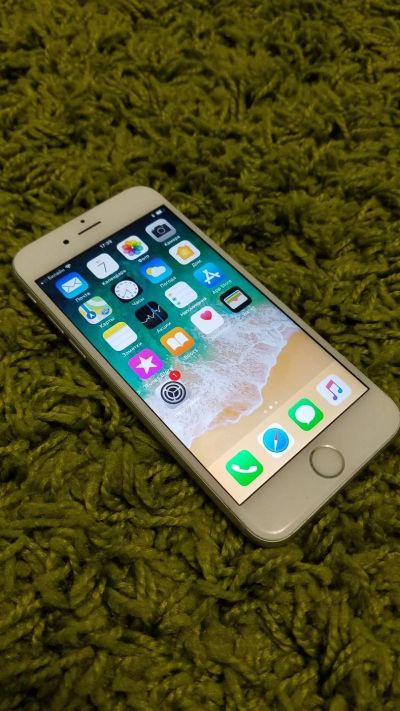Лот: 10857781. Фото: 1. IPhone 6s 64gb оригинал. Смартфоны