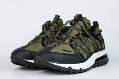 Лот: 16848779. Фото: 1. Кроссовки Nike Air Max 270 Bowfin... Кеды, кроссовки, слипоны