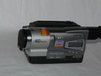 Лот: 9402436. Фото: 1. Видеокамера Sony handycam CCD-TR718E. Видеокамеры