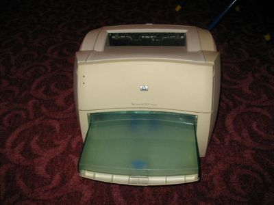 Лот: 8758905. Фото: 1. Лазерный принтер HP LaserJet 1000... Лазерные принтеры