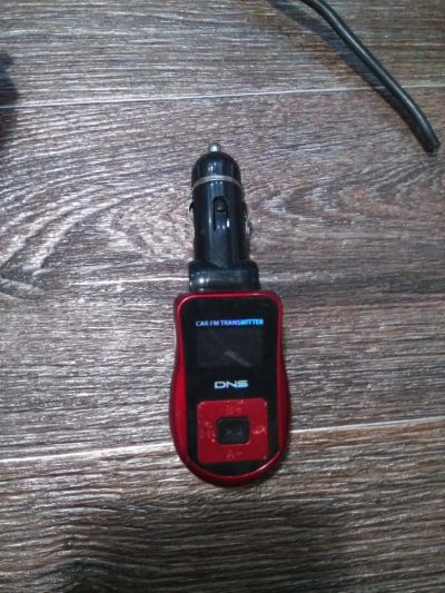 Лот: 10401122. Фото: 1. car fm transmitter dns. FM-модуляторы, трансмиттеры