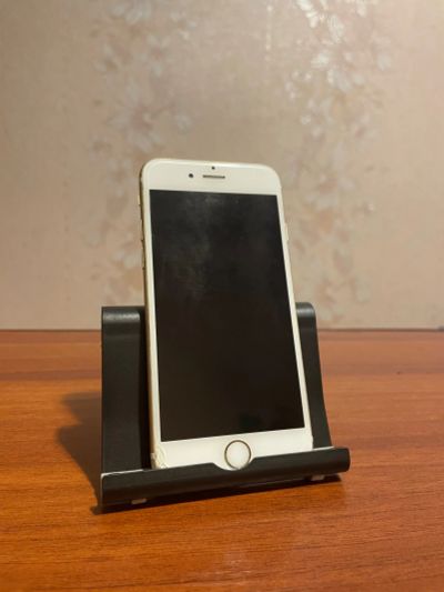 Лот: 19931716. Фото: 1. iPhone 6s. Смартфоны