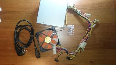 Лот: 5142435. Фото: 1. Блок питания Thermaltake XP550... Корпуса, блоки питания