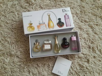 Лот: 8725074. Фото: 1. Подарочный набор Dior les Parfums... Женская парфюмерия