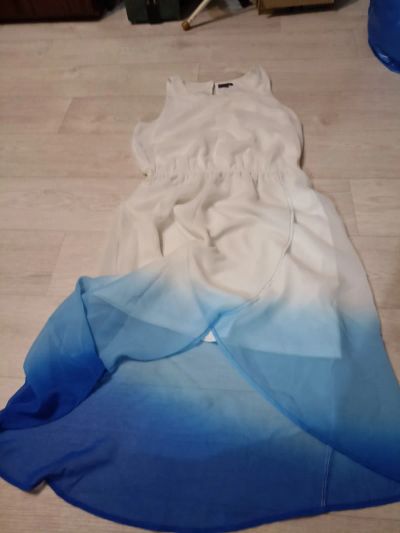 Лот: 21450376. Фото: 1. Платье 48р с 1 рубля (много платьев... Платья