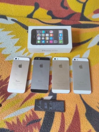 Лот: 20965838. Фото: 1. Iphone 5. Смартфоны